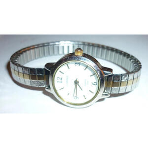 Carriage by‎ Timex Womens Watch 28mm Two Tone Expansion Band